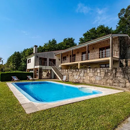 Casa Dos Alloques Paredes de Coura