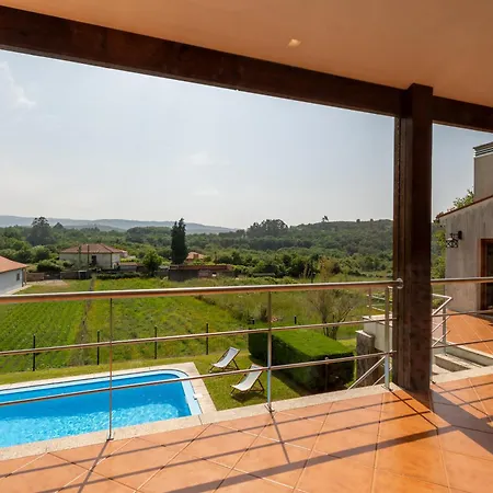 Casa Dos Alloques Paredes de Coura