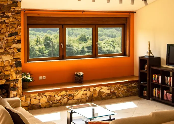 Casa Dos Alloques Дом отдыха Паредиш-ди-Кора