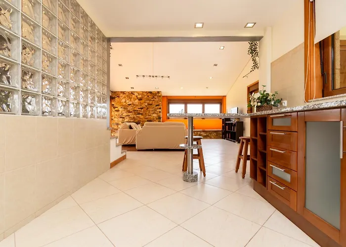 Дом отдыха Casa Dos Alloques Паредиш-ди-Кора